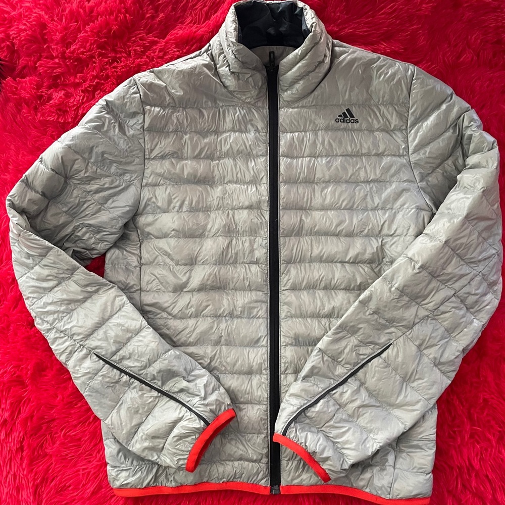 Adidas puffer light jacket very good condition